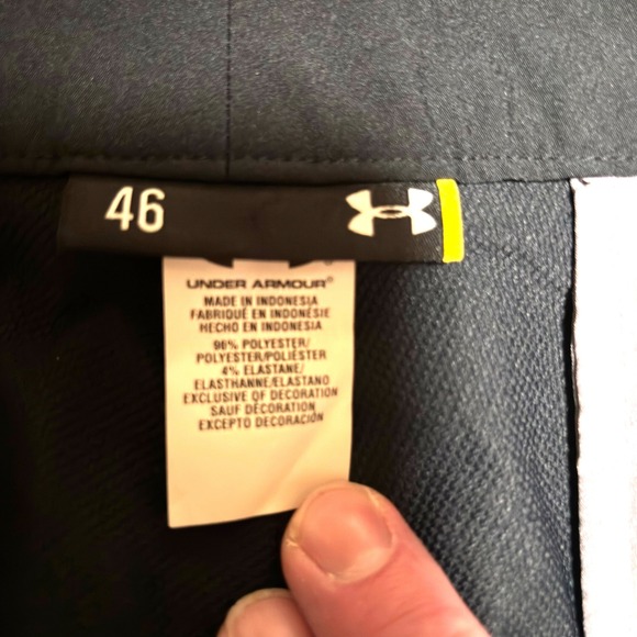 Under Armour Mens Black Loose Fit Golf Pants Size 46 - Picture 4 of 13